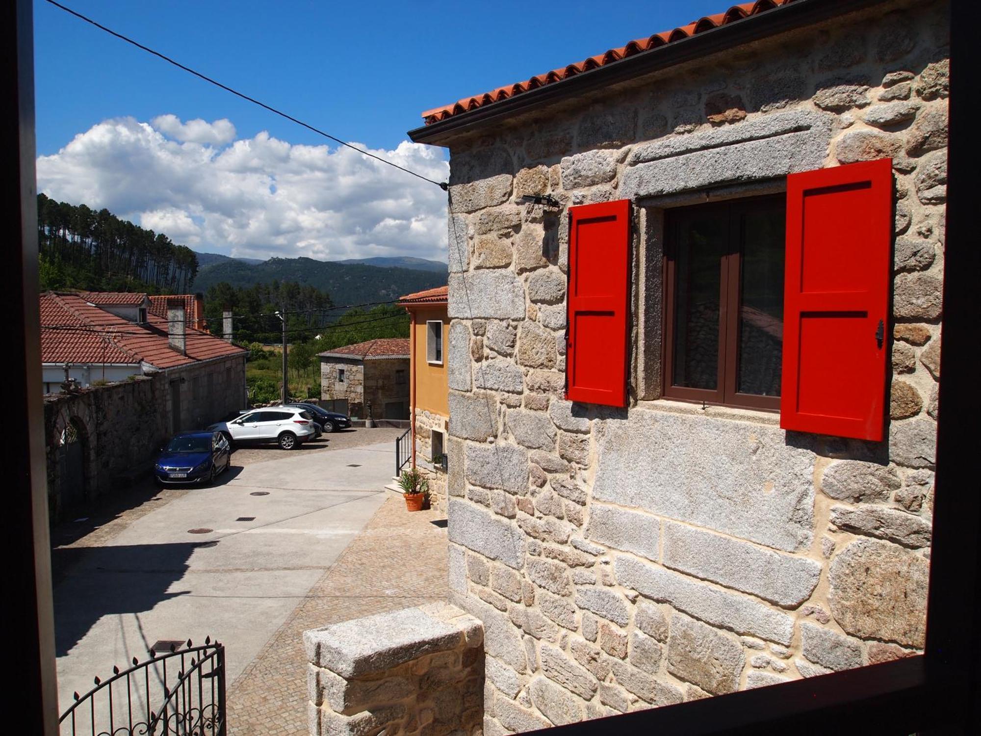 Casa Da Praza Konuk evi Lobios Dış mekan fotoğraf